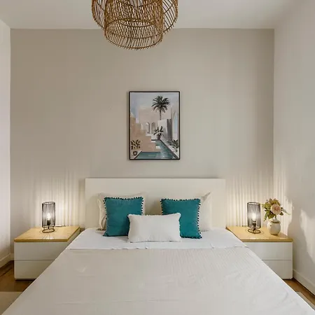 丽塔和马里诺公寓